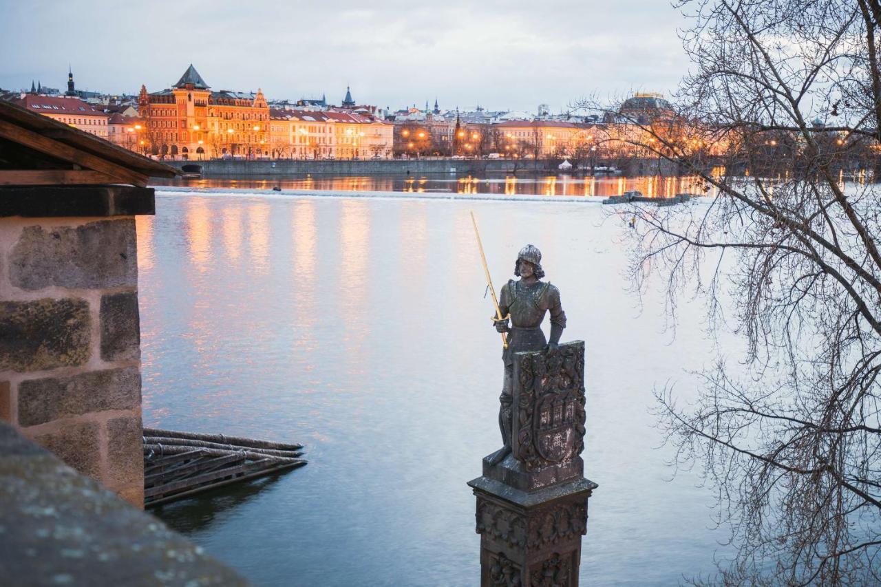 Andaz Prague, By Hyatt Hotel Екстериор снимка