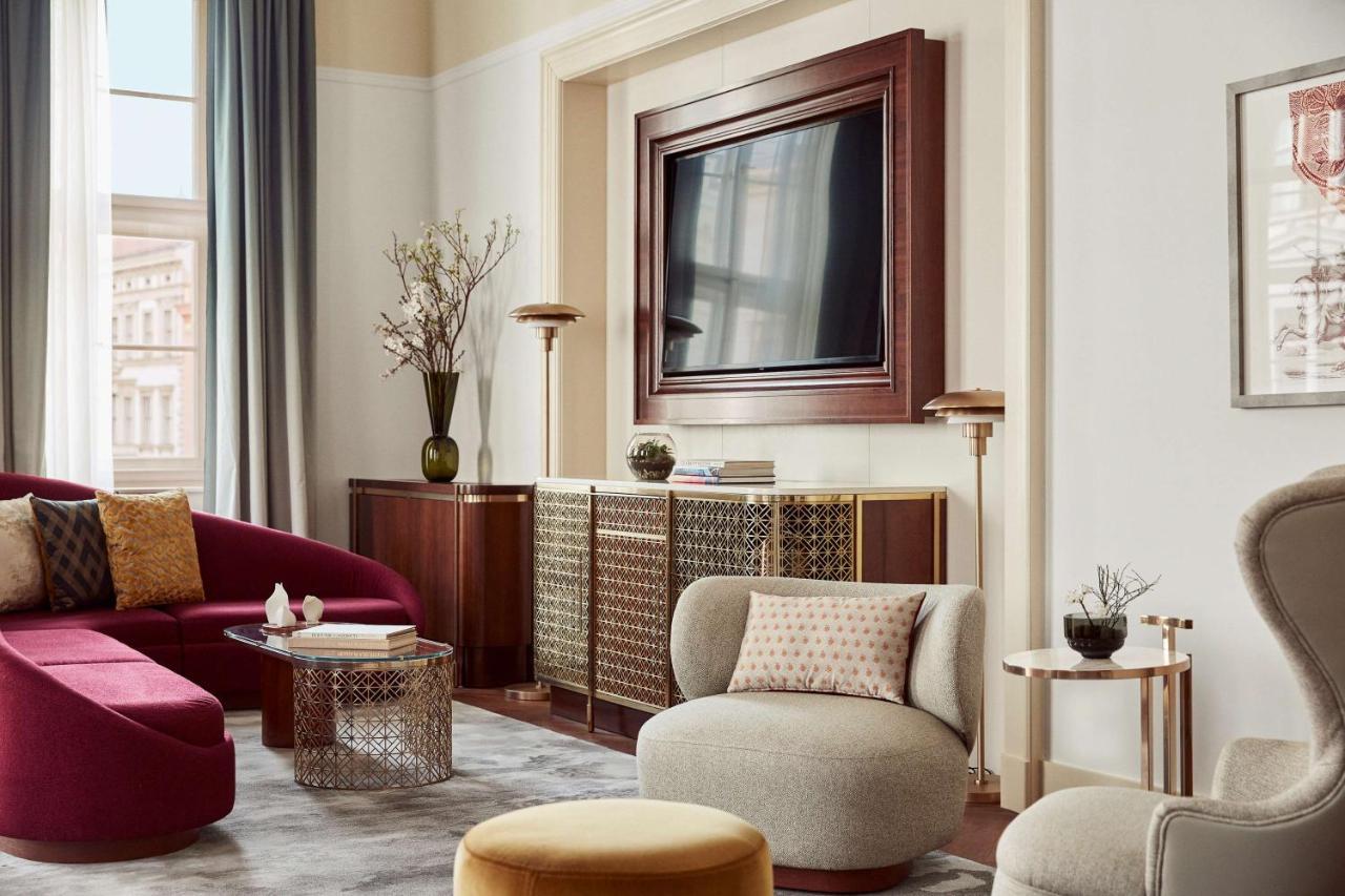 Andaz Prague, By Hyatt Hotel Екстериор снимка