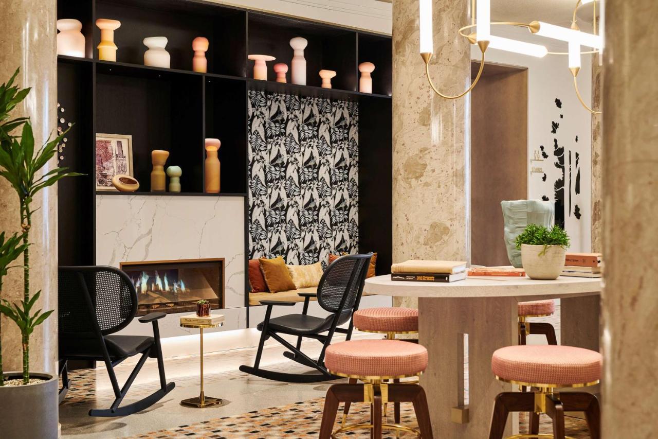 Andaz Prague, By Hyatt Hotel Екстериор снимка