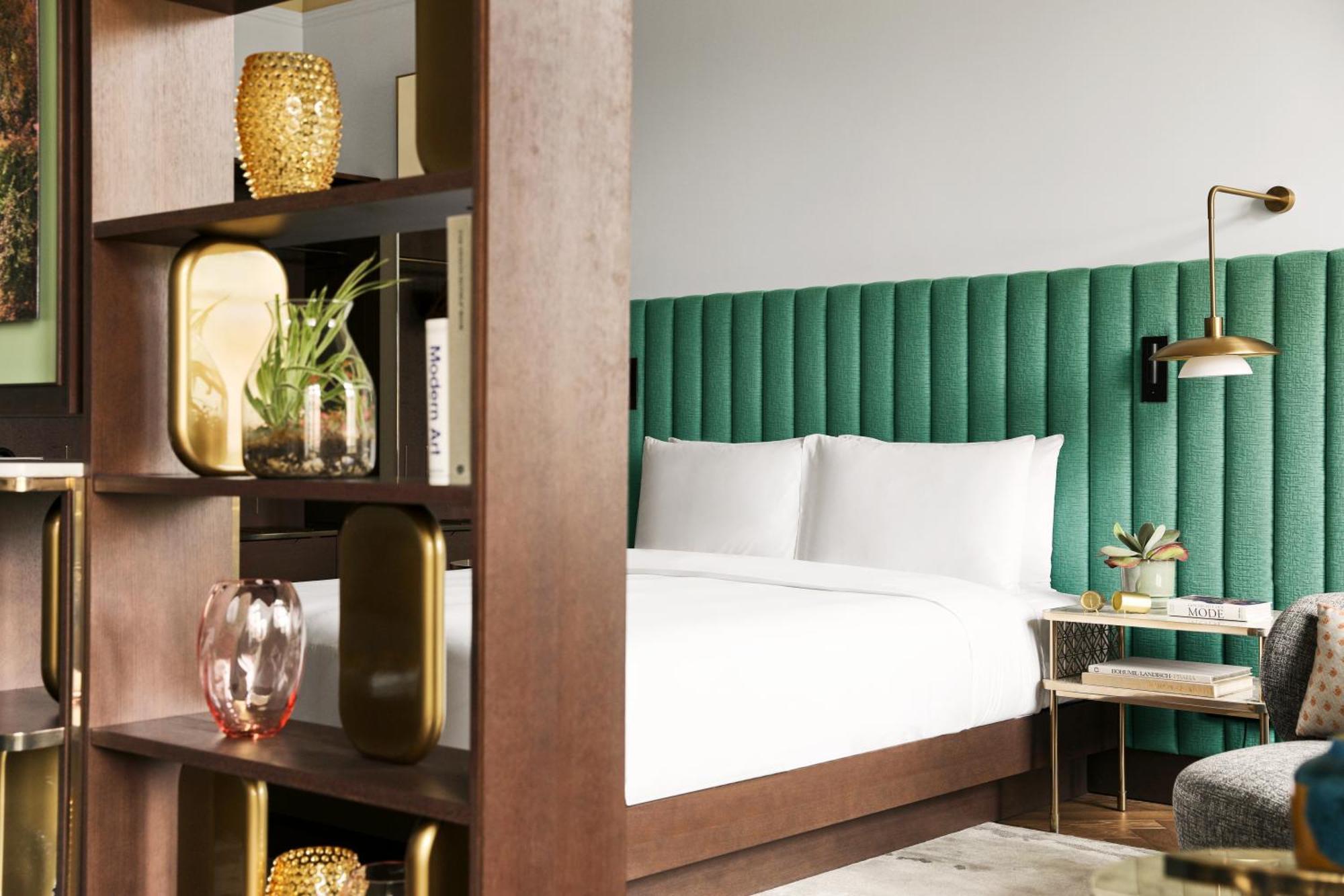 Andaz Prague, By Hyatt Hotel Екстериор снимка